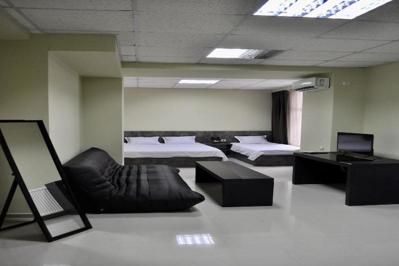 Tiflis Avlabari Hotel Zewnętrze zdjęcie